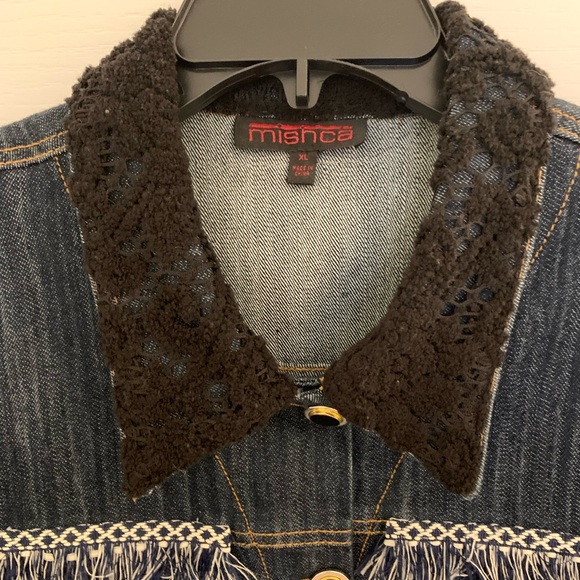 NWOT Stunning Mishca Jean Jacket with black lace sleeves. - Picture 5 of 8